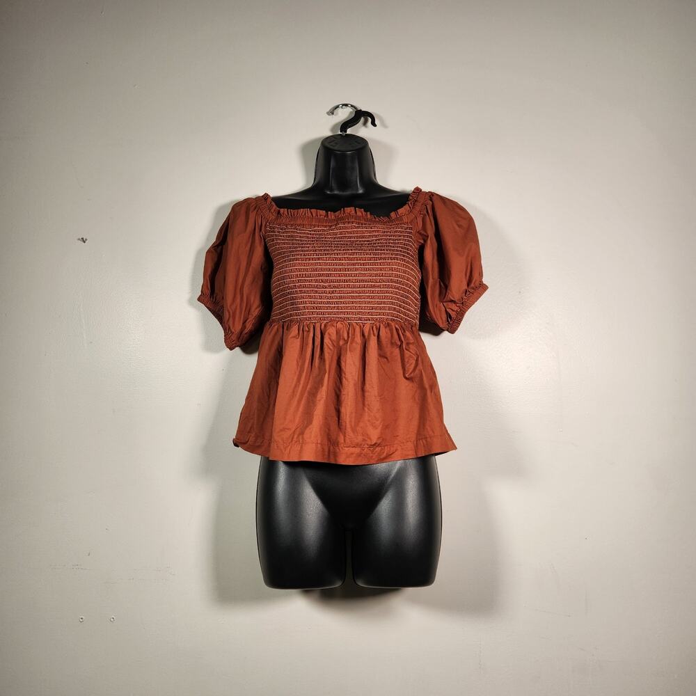 OLD NAVY Smocked Blouse‎ Top Womens M Oolong Tea Orange Cream Babydoll Milkmaid